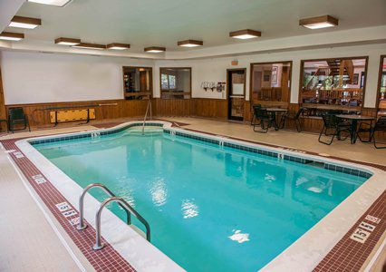 Baymont By Wyndham Hotel Franklin