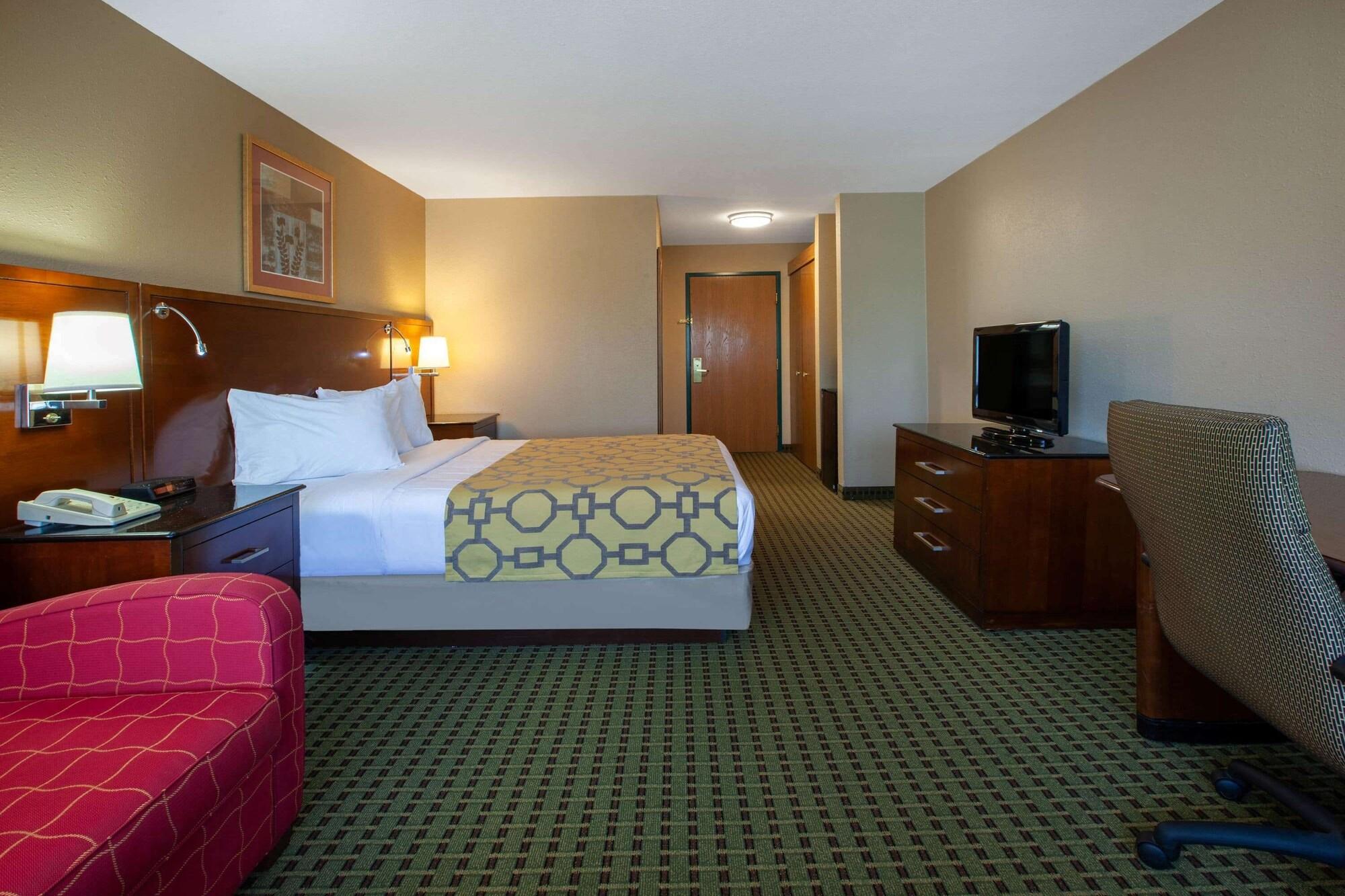 Hotel Baymont By Wyndham Franklin