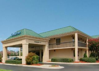 Baymont By Wyndham